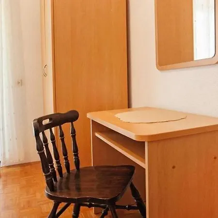 Apartamento In With A Garden Rovinj