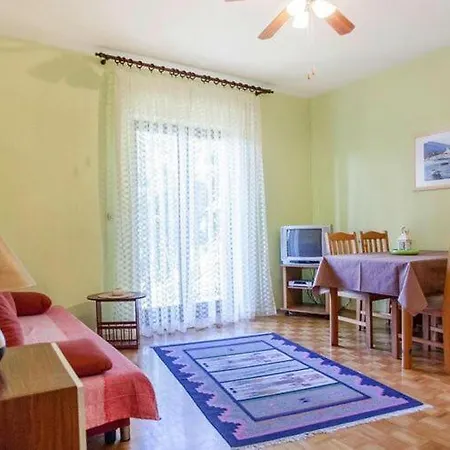 In With A Garden Apartamento *